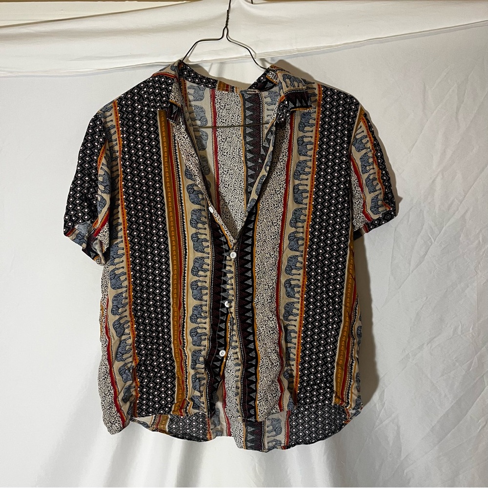 HOOOYI Elephant Print button up